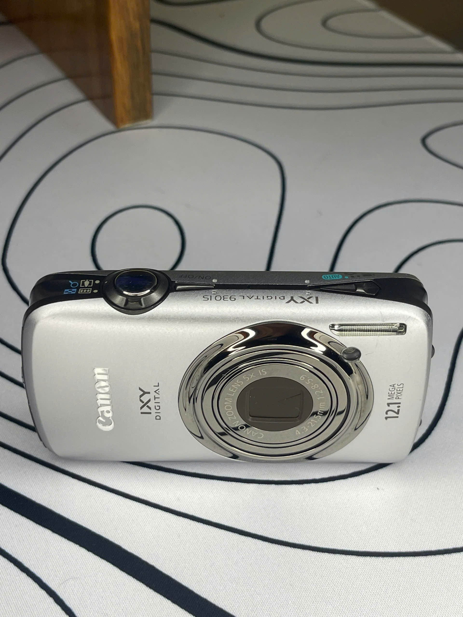 Canon IXY Digital 930 IS